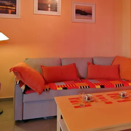 Oasis By The Sea Apart-hotel Chiliadou (Fokida)