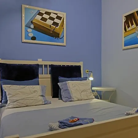 Oasis By The Sea Aparthotel