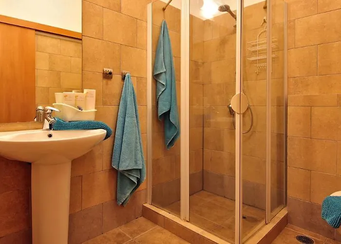 Oasis By The Sea Aparthotel